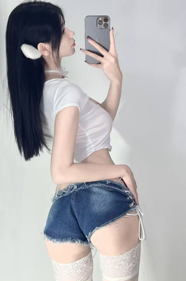 德布劳内携手球王助力青少年体育争冠